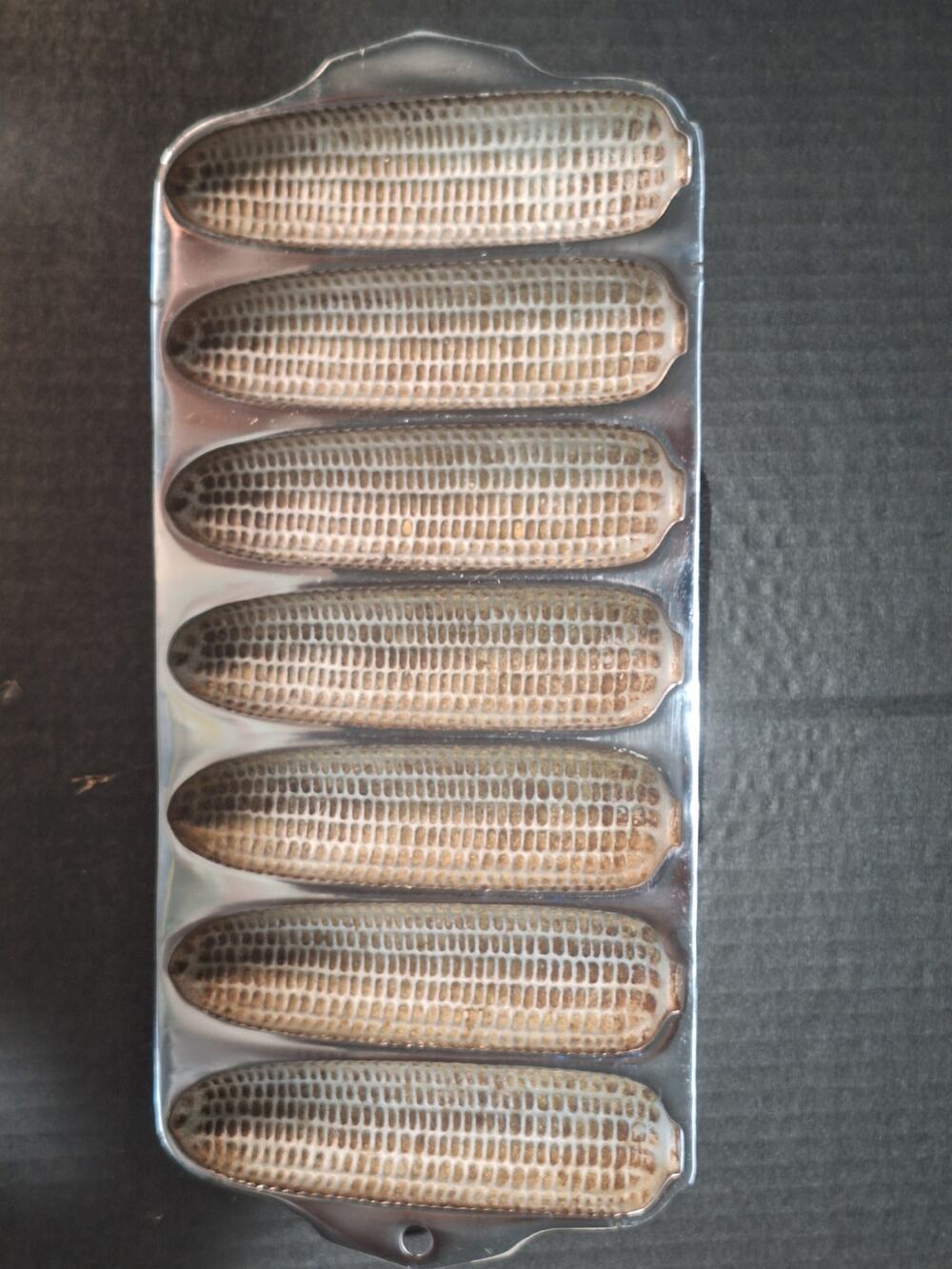 Griswold No. 283 DuChro Crispy Corn Stick Pan Cast Iron Original Chrome Finish